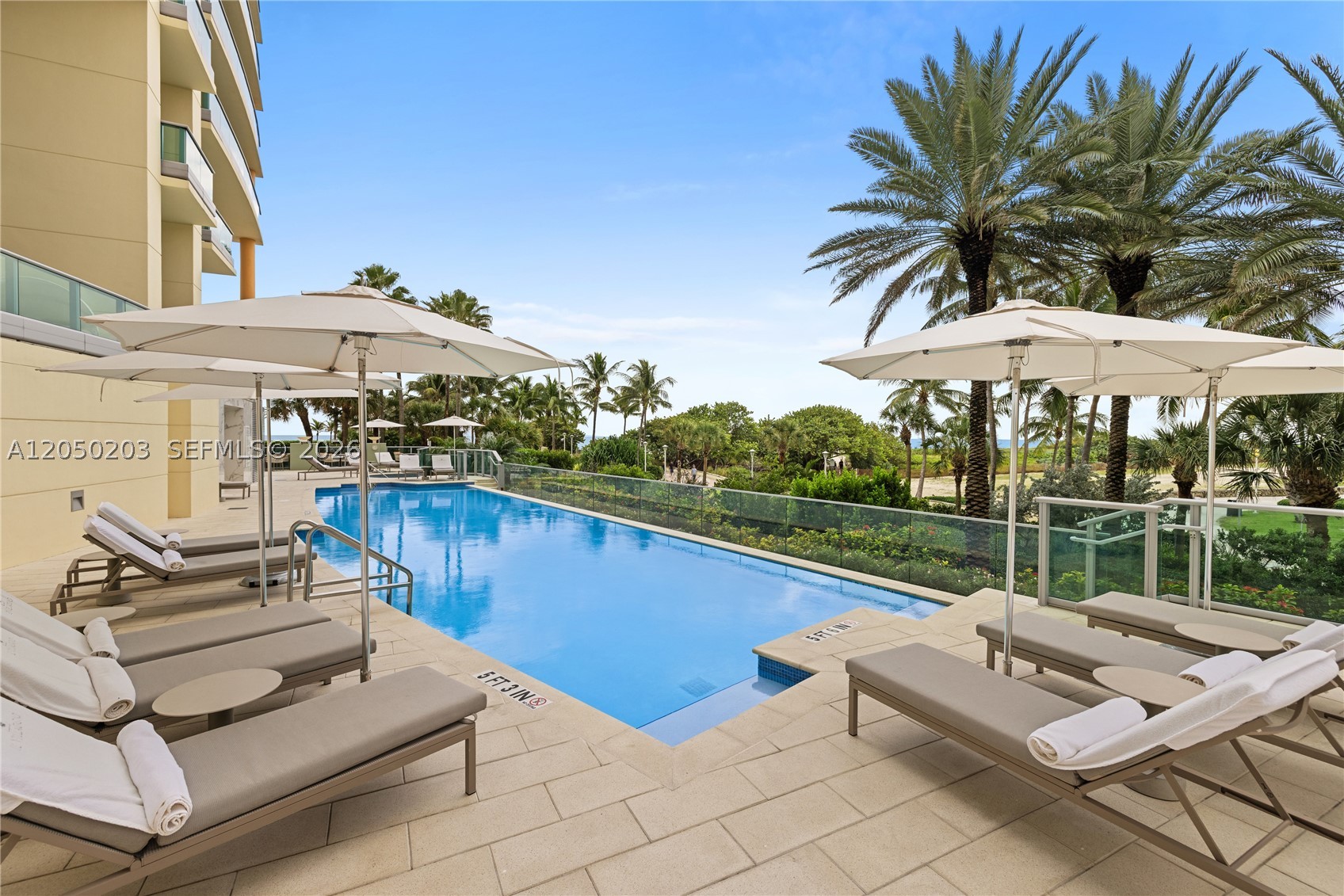 IL VILLAGGIO ON SOUTH BEA - Residential