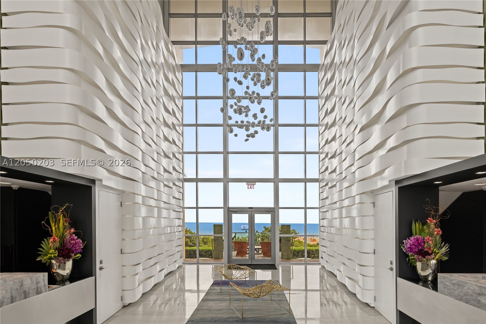 IL VILLAGGIO ON SOUTH BEA - Residential