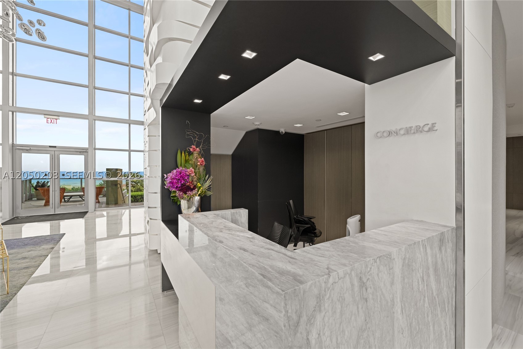 IL VILLAGGIO ON SOUTH BEA - Residential