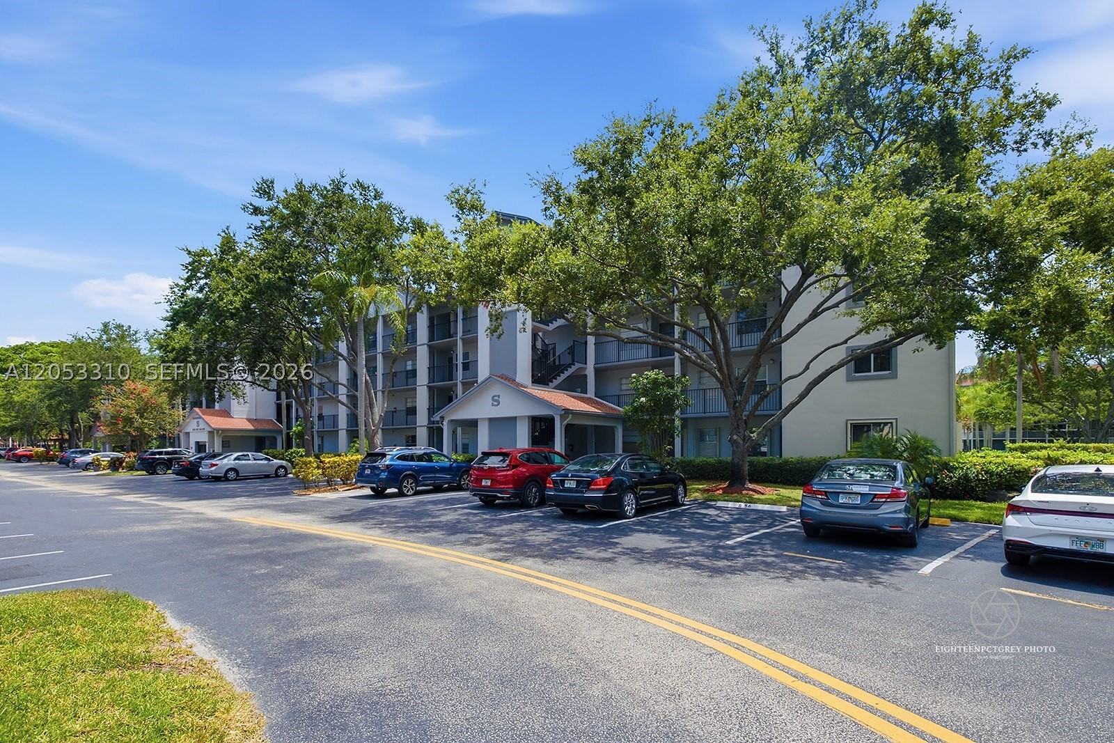 CAMBRIDGE AT CENTURY VILL - Residential