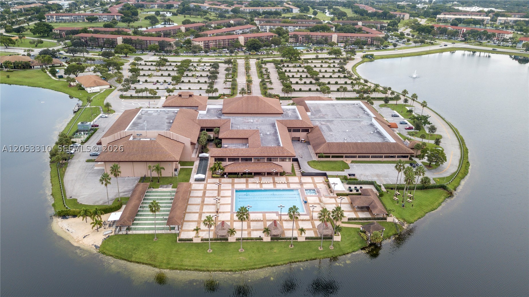 CAMBRIDGE AT CENTURY VILL - Residential