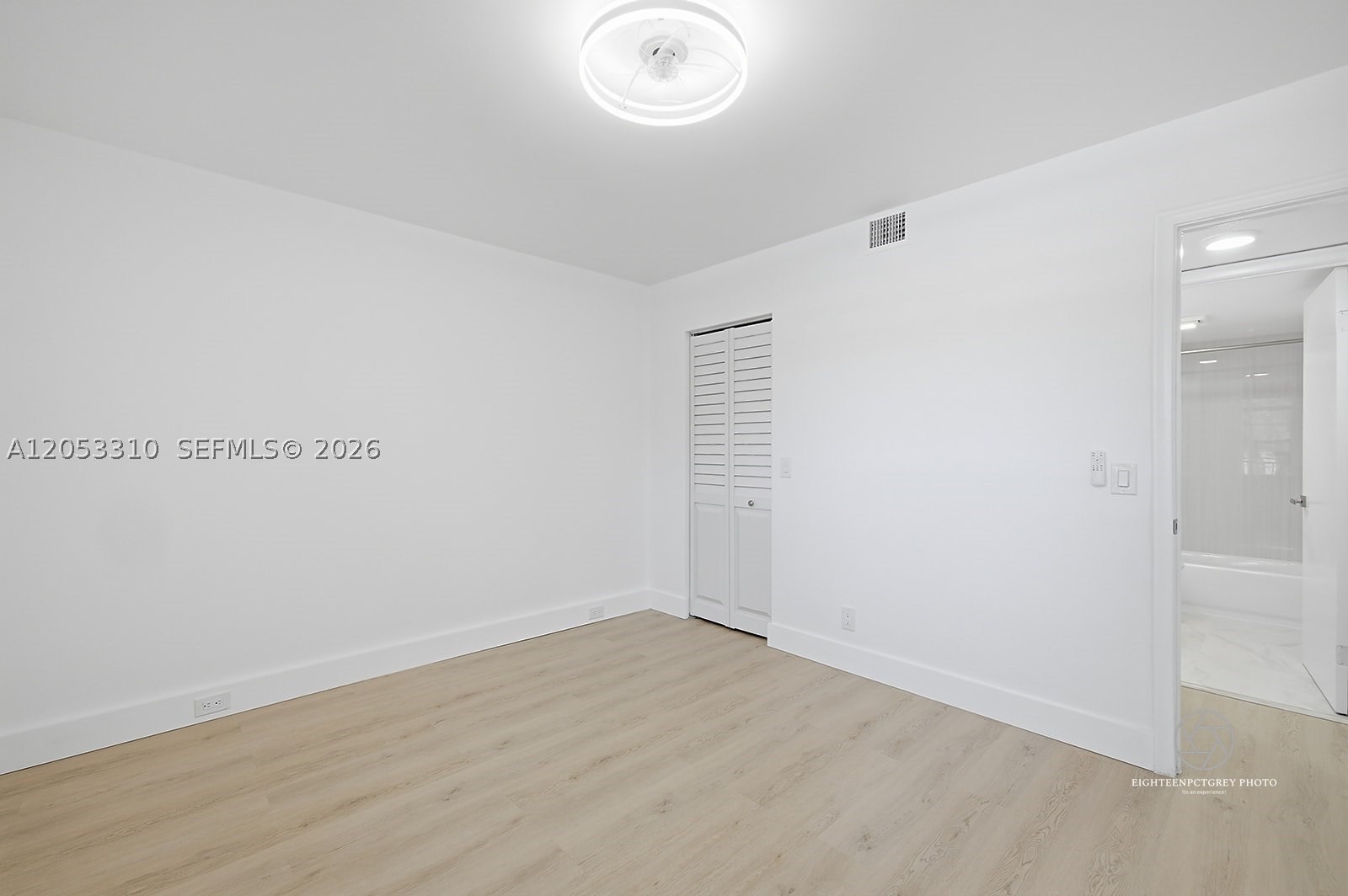 CAMBRIDGE AT CENTURY VILL - Residential