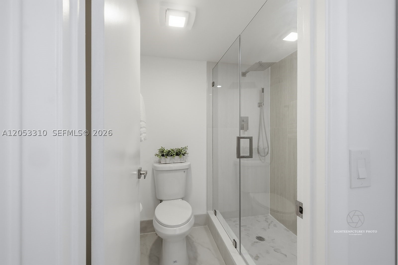 CAMBRIDGE AT CENTURY VILL - Residential