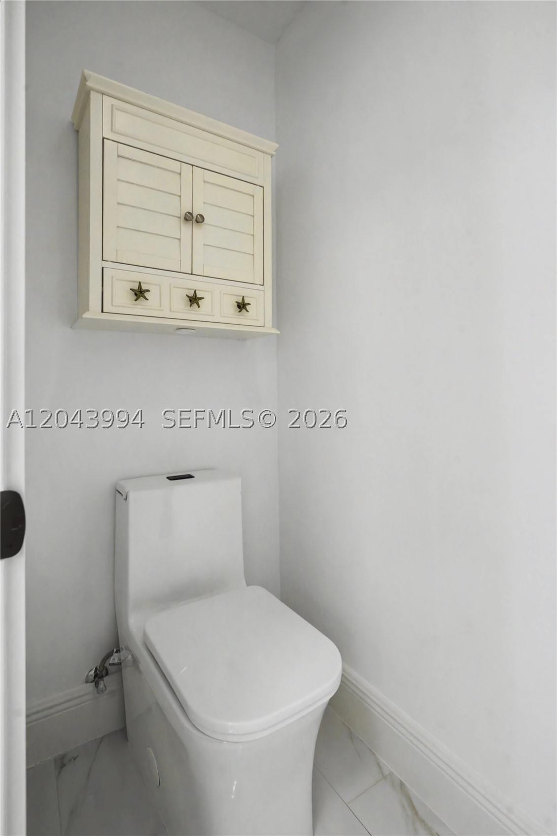 HEFTLERS LAGO MAR WEST - Residential Lease