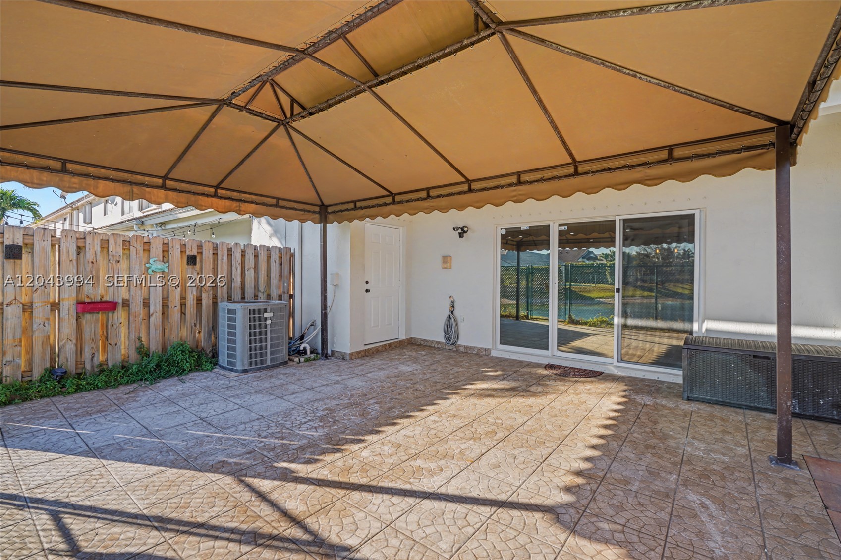 HEFTLERS LAGO MAR WEST - Residential Lease