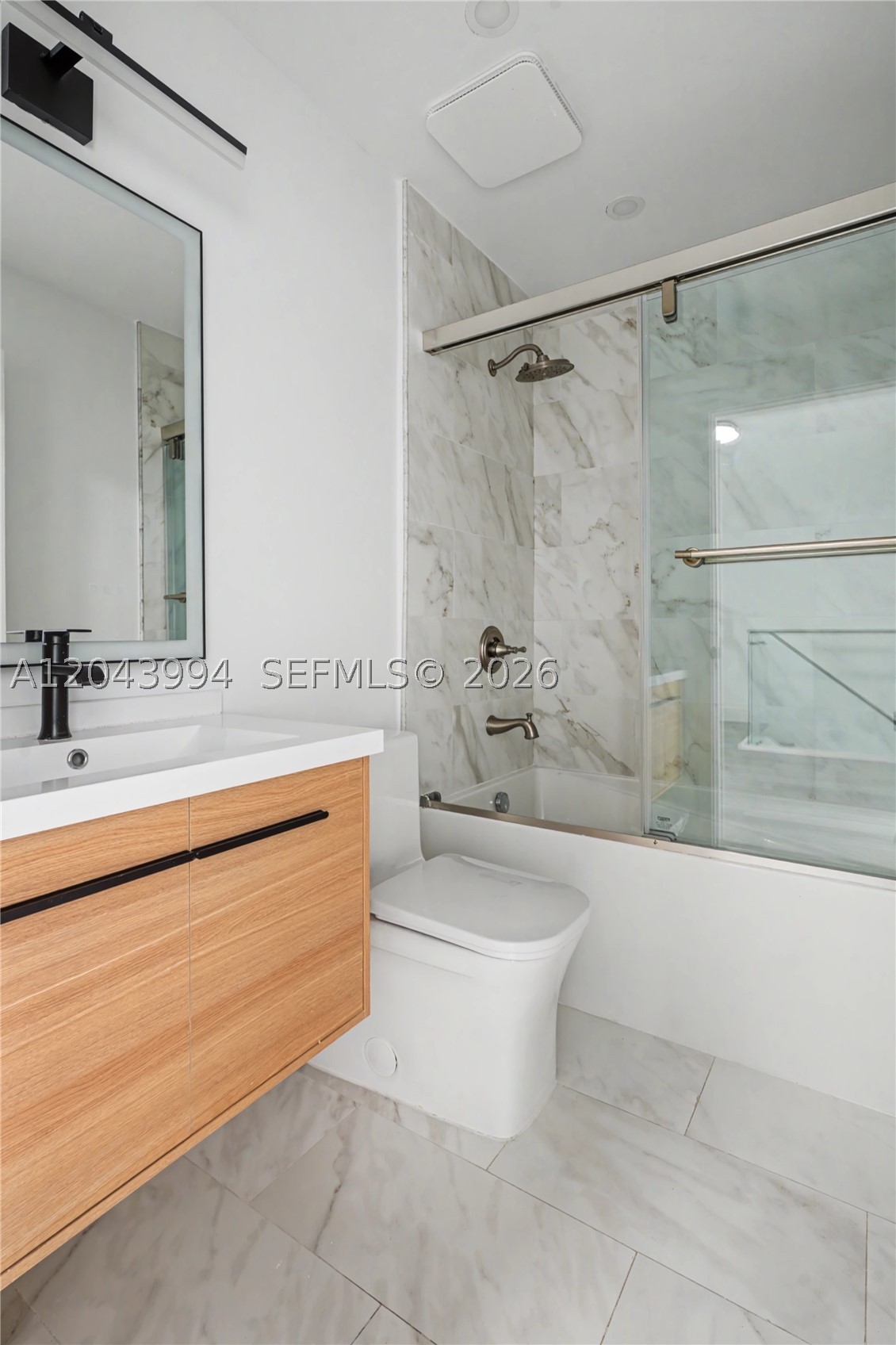 HEFTLERS LAGO MAR WEST - Residential Lease