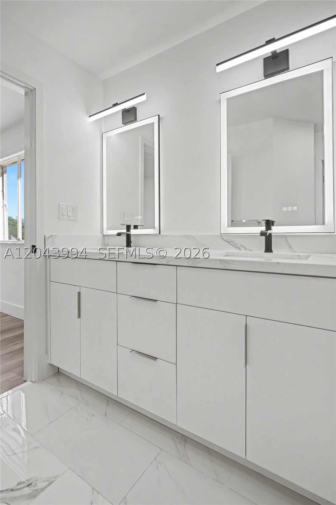 HEFTLERS LAGO MAR WEST - Residential Lease