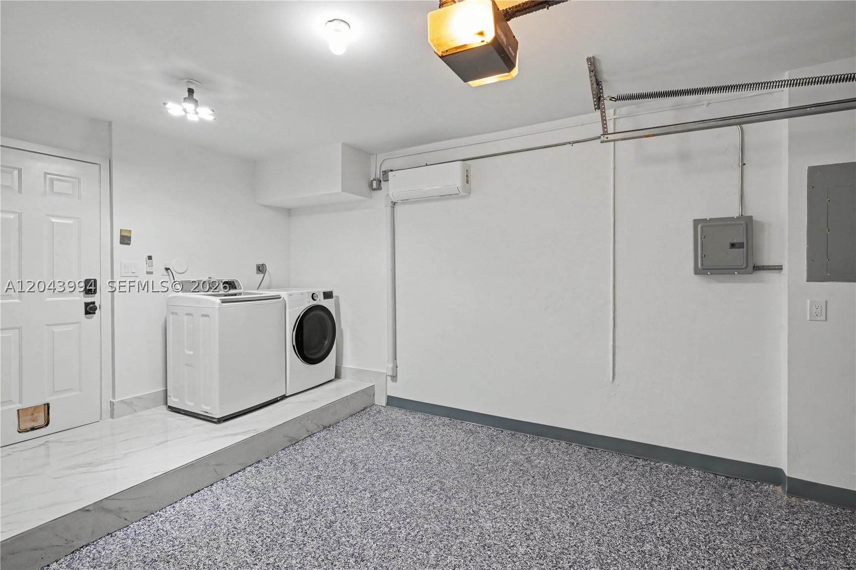 HEFTLERS LAGO MAR WEST - Residential Lease