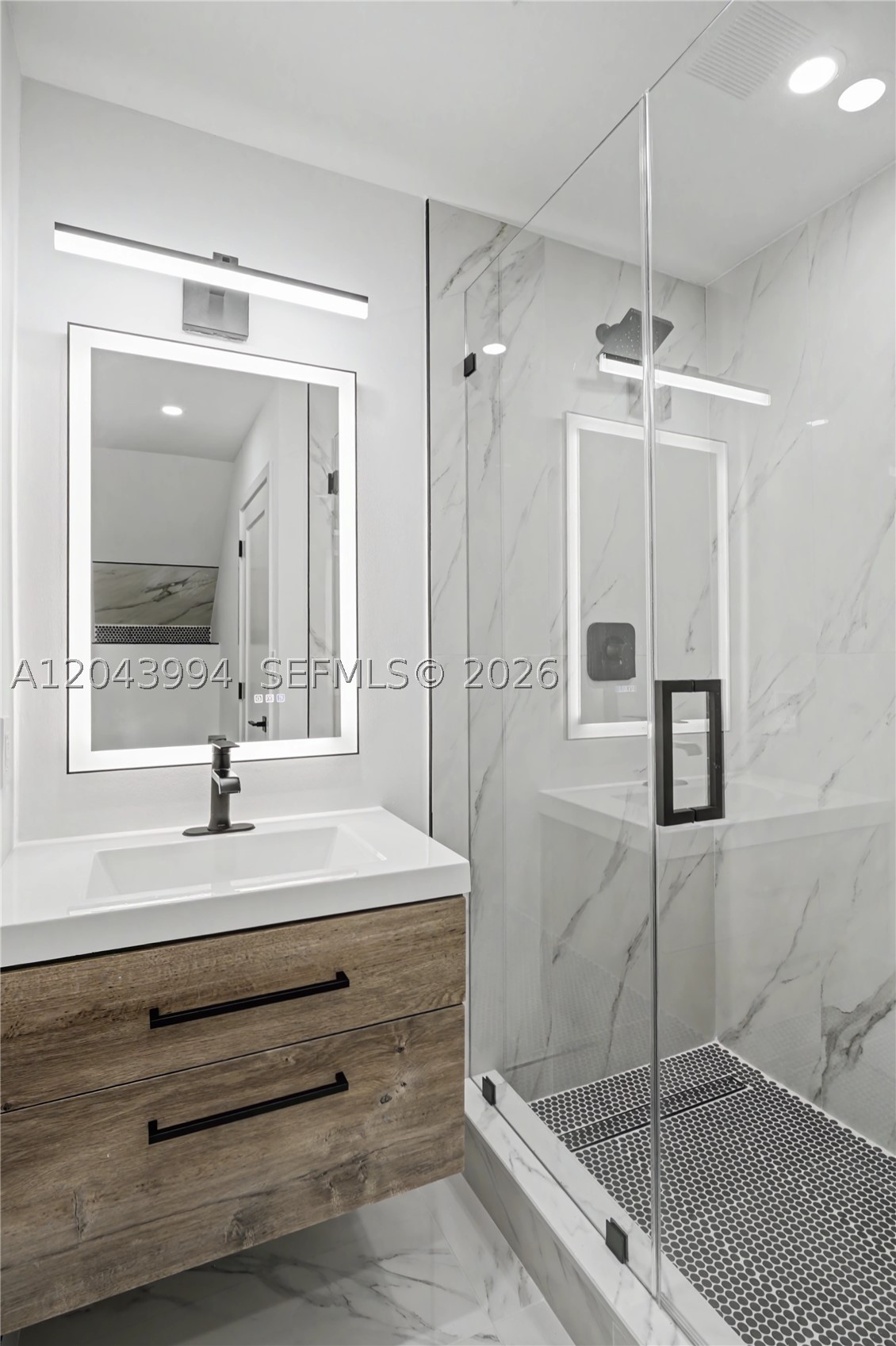 HEFTLERS LAGO MAR WEST - Residential Lease