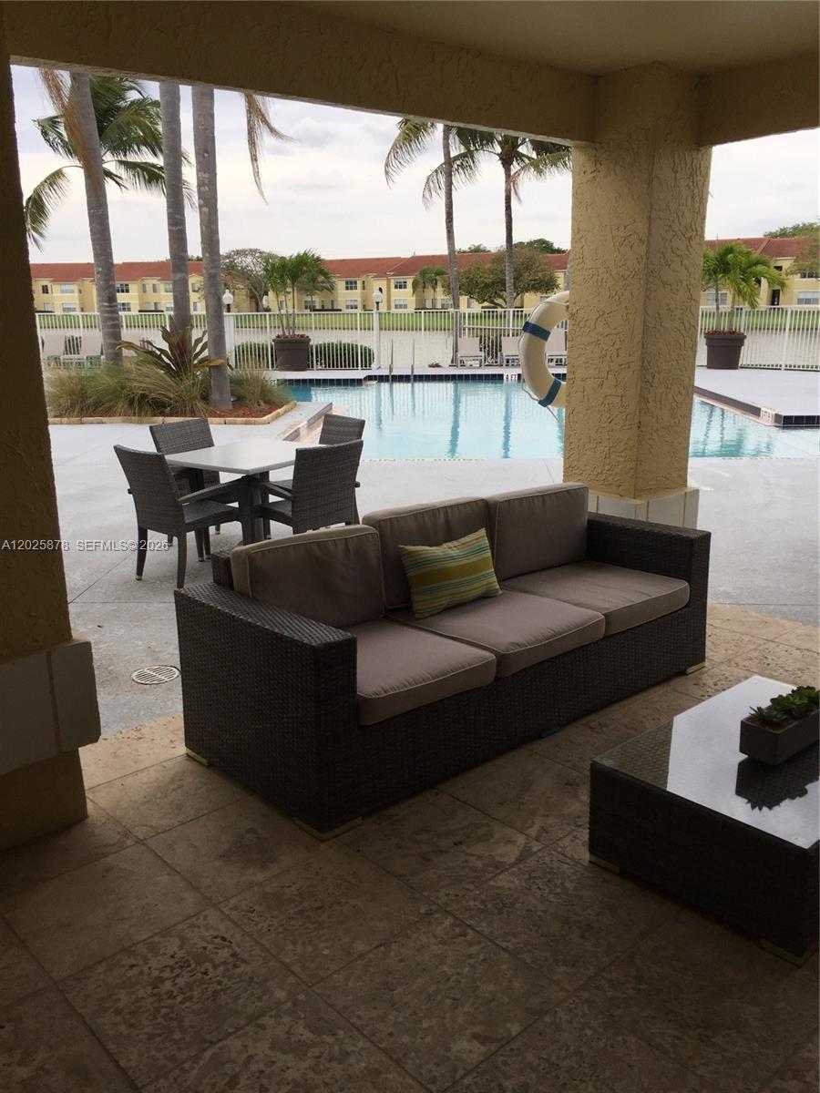 ISLES AT LAGO MAR - Residential