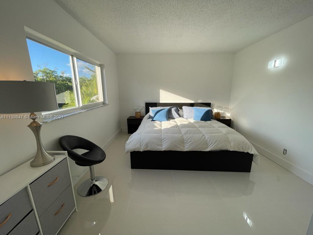 CORAL POINT CONDO FTL - Residential Lease