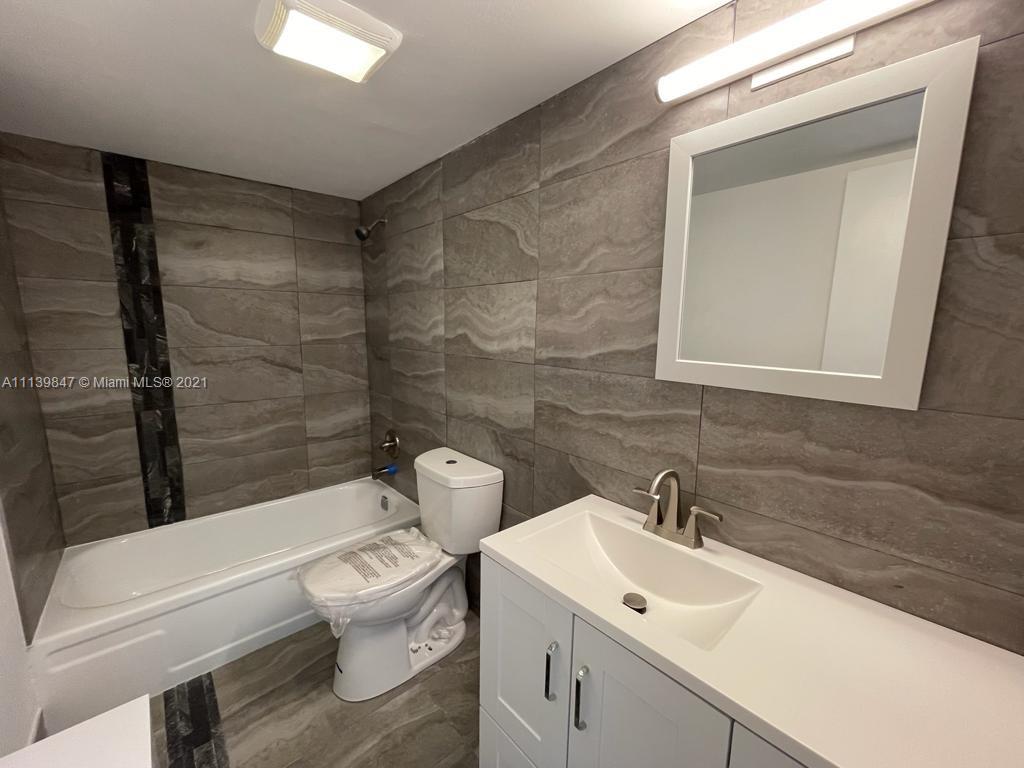 CORAL POINT CONDO FTL - Residential Lease