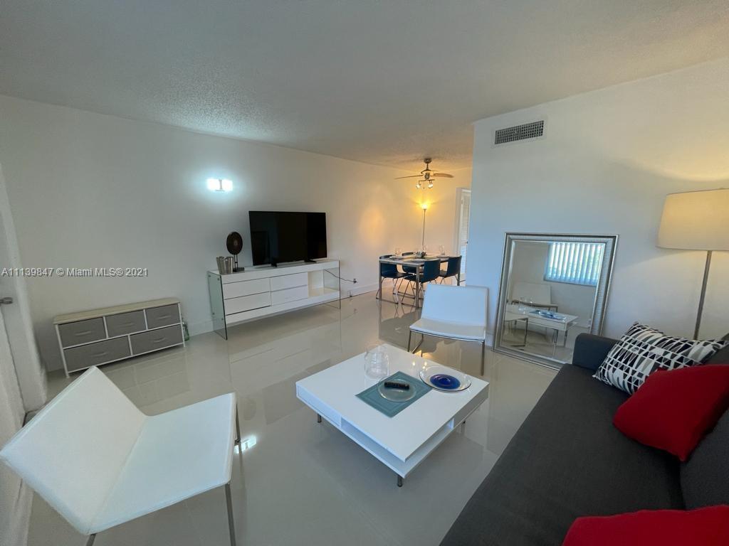 CORAL POINT CONDO FTL - Residential Lease