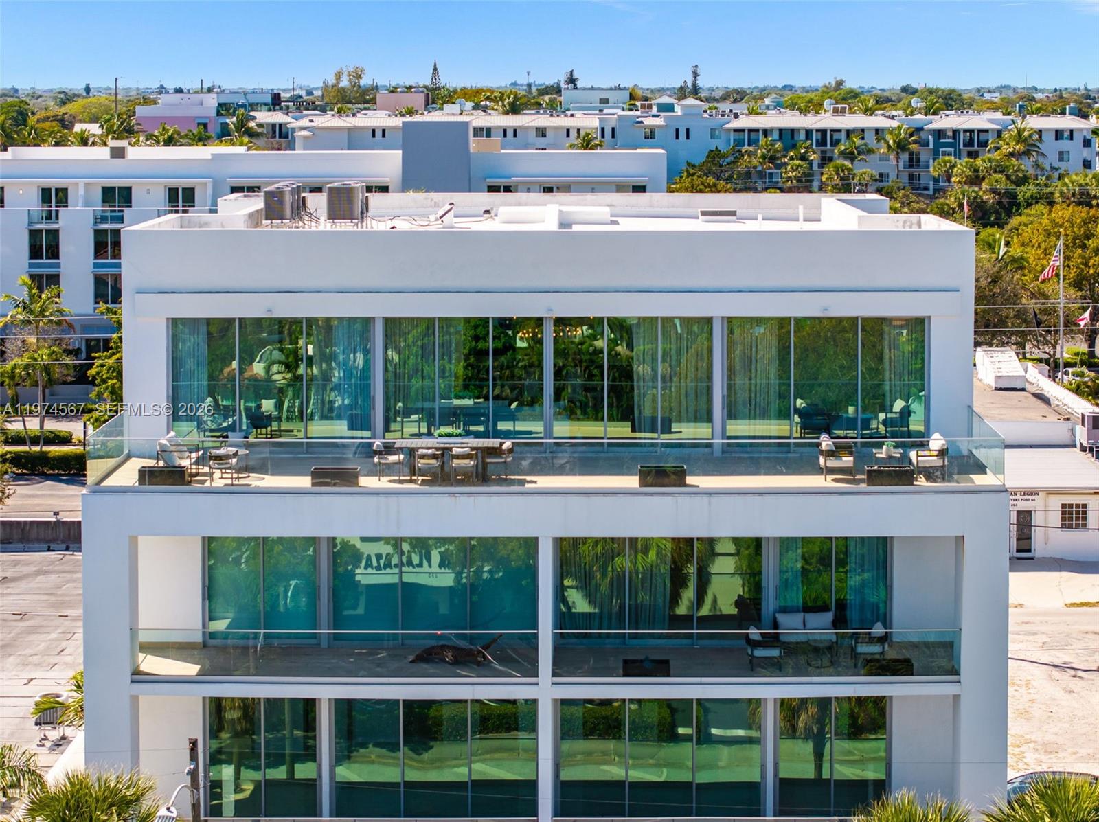 DELRAY TOWN OF - Residential