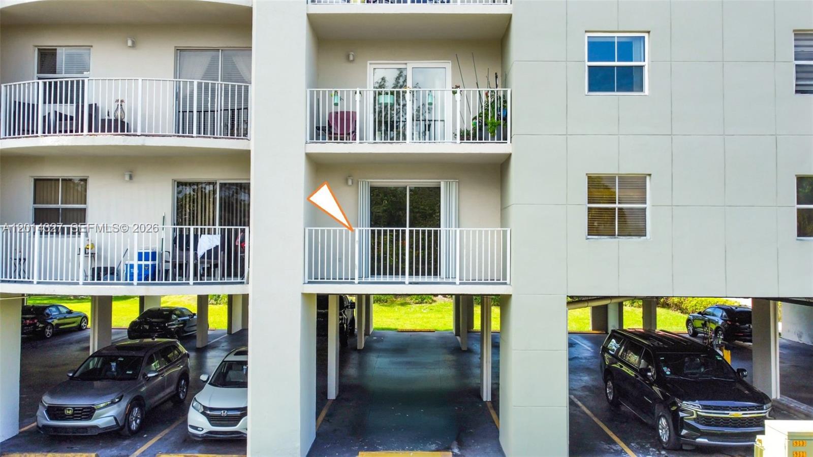 SAGA BAY GARDENS CONDO - Residential