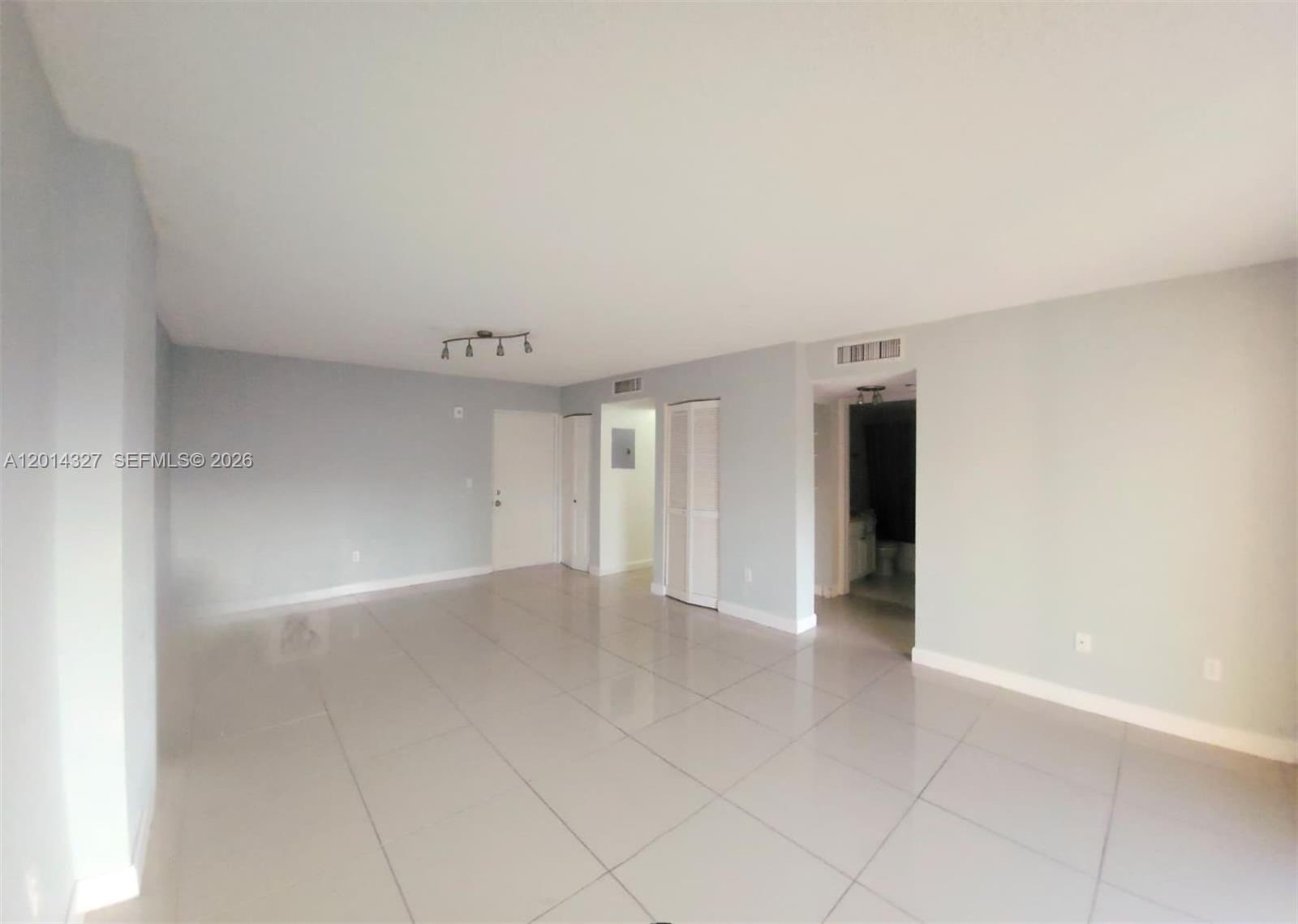 SAGA BAY GARDENS CONDO - Residential