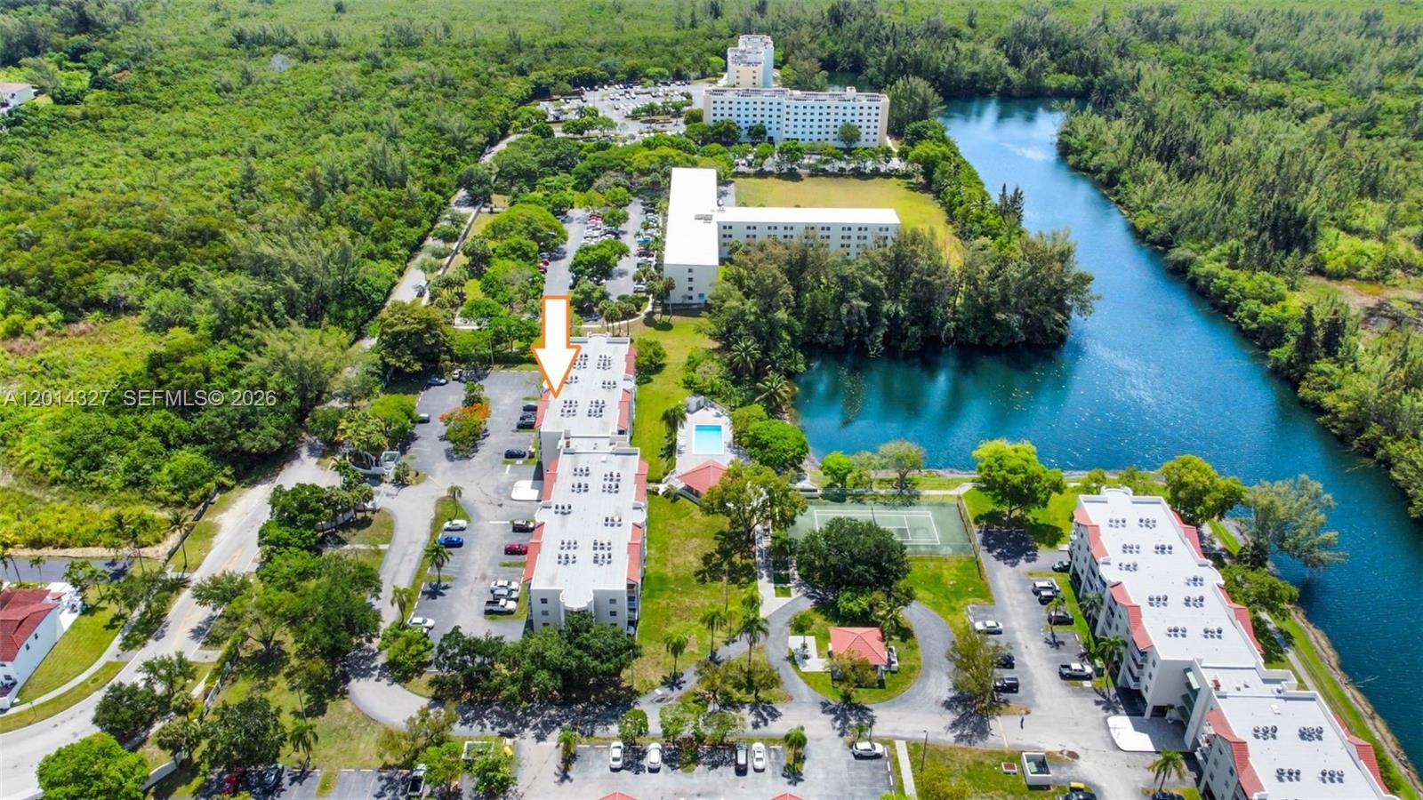 SAGA BAY GARDENS CONDO - Residential