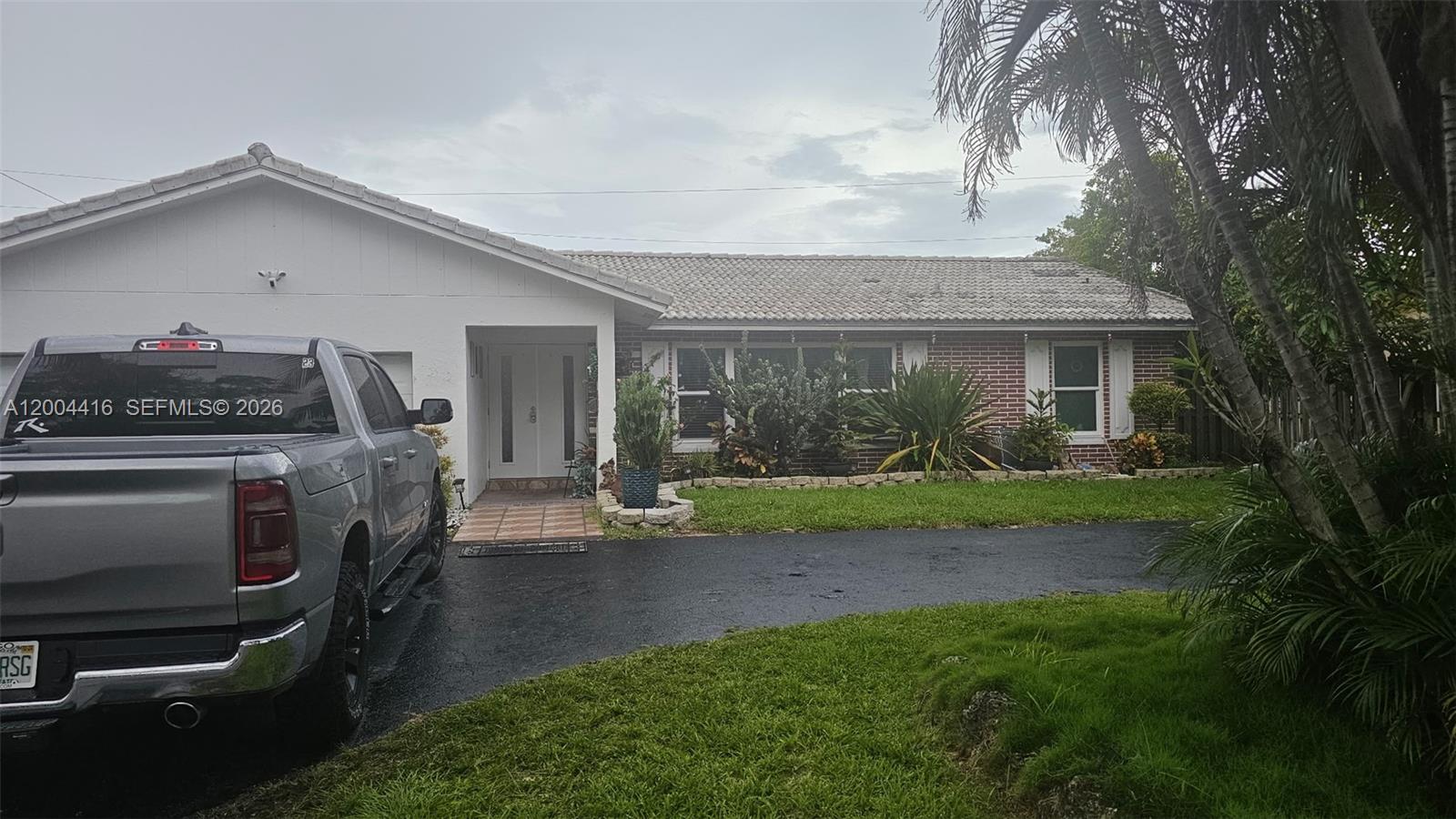Pool Home Opportunity in the Heart of Coral Springs!
Welcome to 4105 NW 78th Way, Coral Springs, FL 33065 a charming single-family home offering space, functionality, and incredible upside potential in a highly desirable neighborhood.Property Details:
 3 Bedrooms 2 Full Bathrooms
 1,653 Sq Ft Living Area
 7,100 Sq Ft Lot
 Built in 1971
