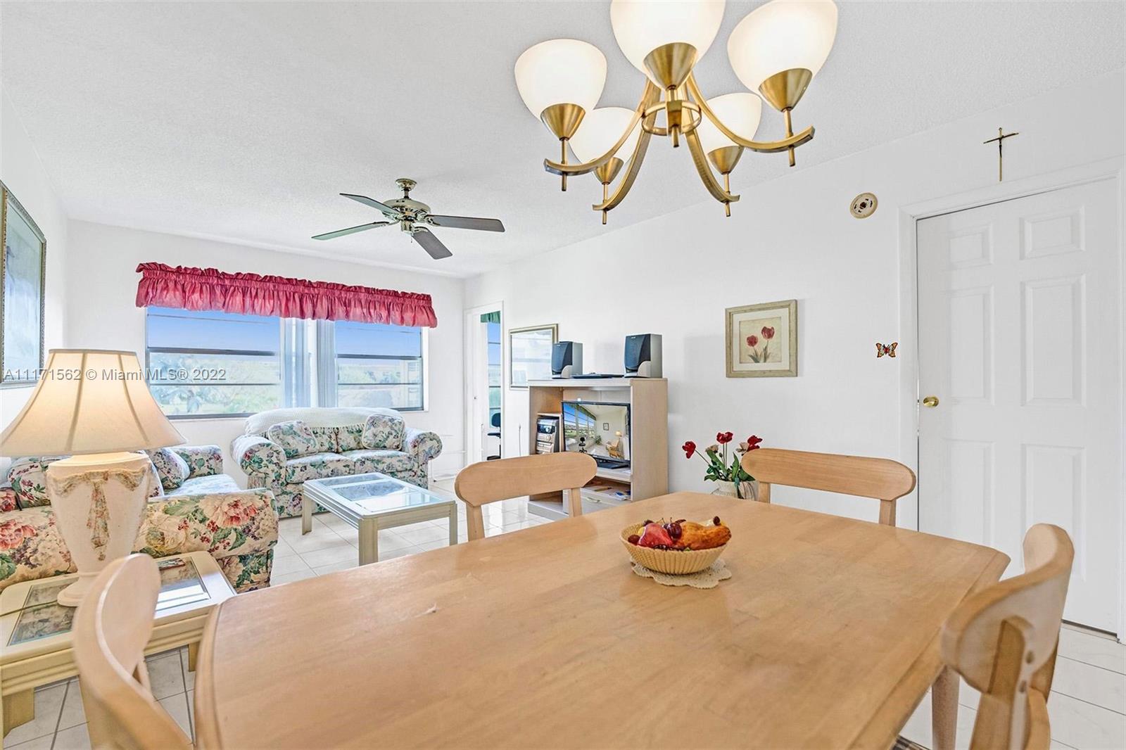 KARISA GARDENS CONDO - Residential