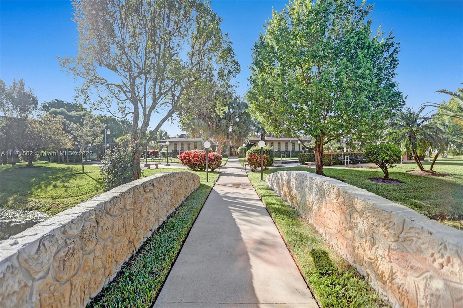 KARISA GARDENS CONDO - Residential