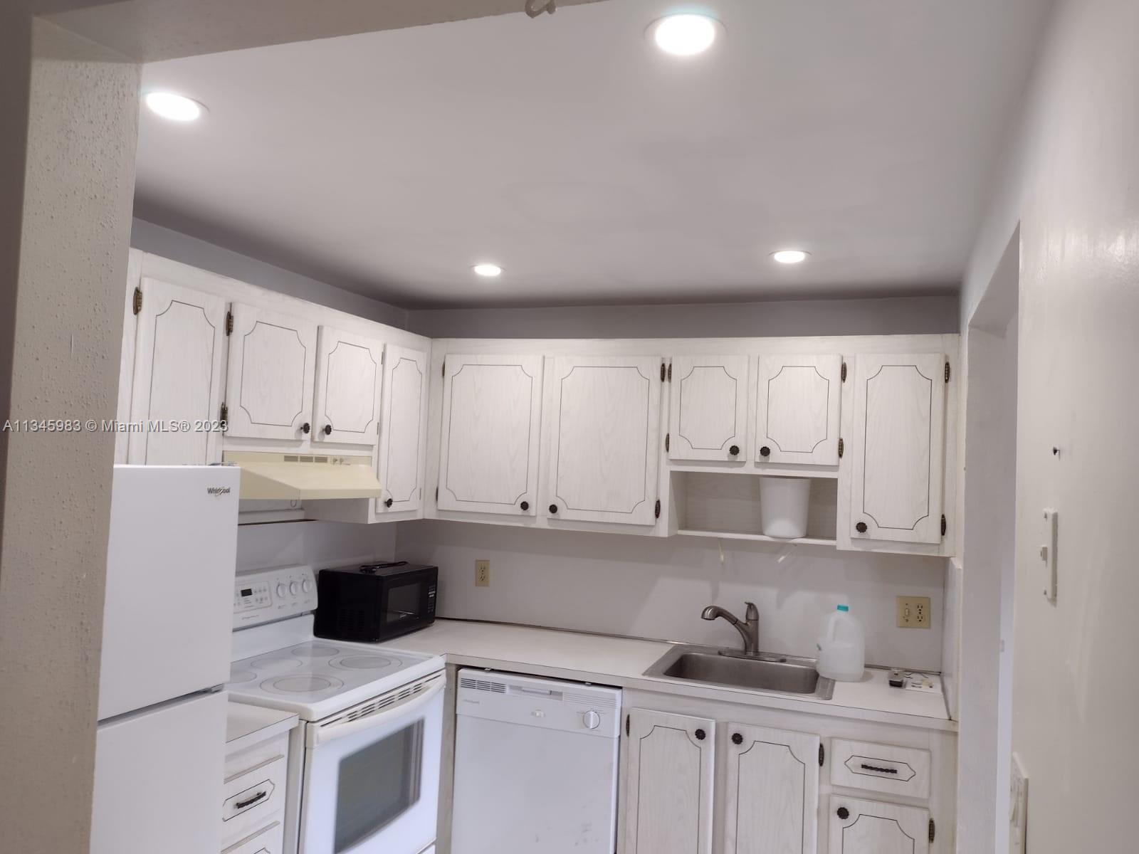 KINGS POINT BRITTANY COND - Residential Lease