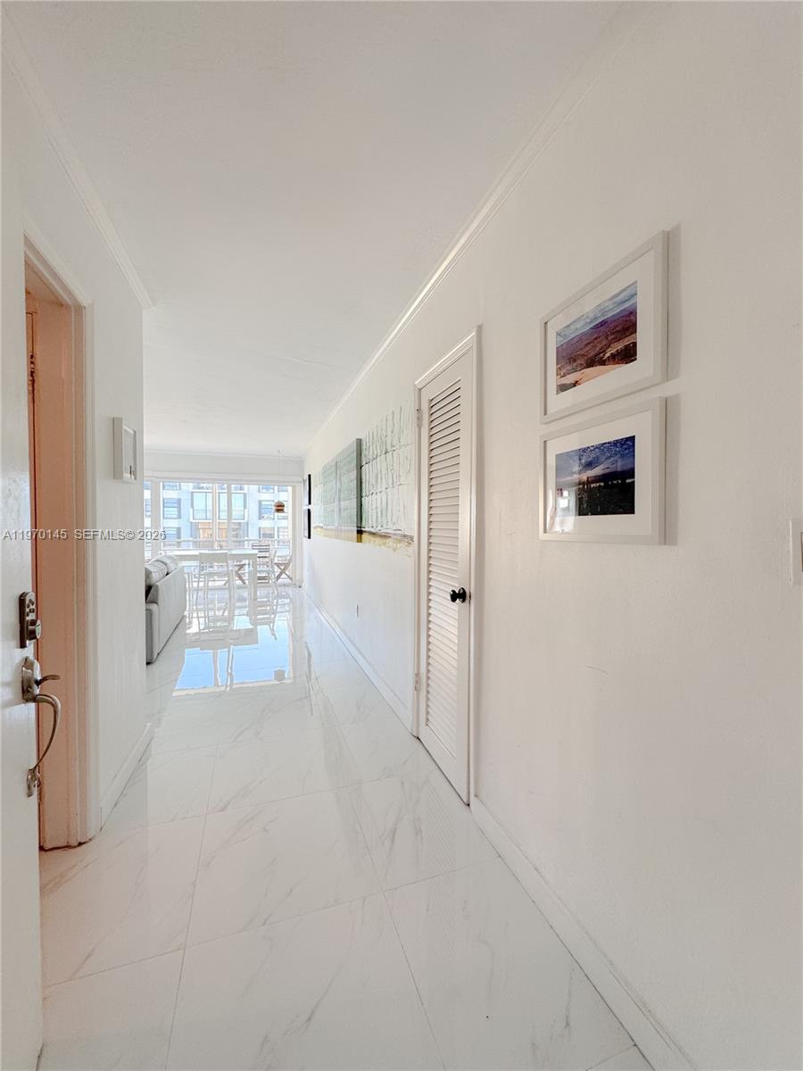 CRANDON TOWER CONDO - Residential
