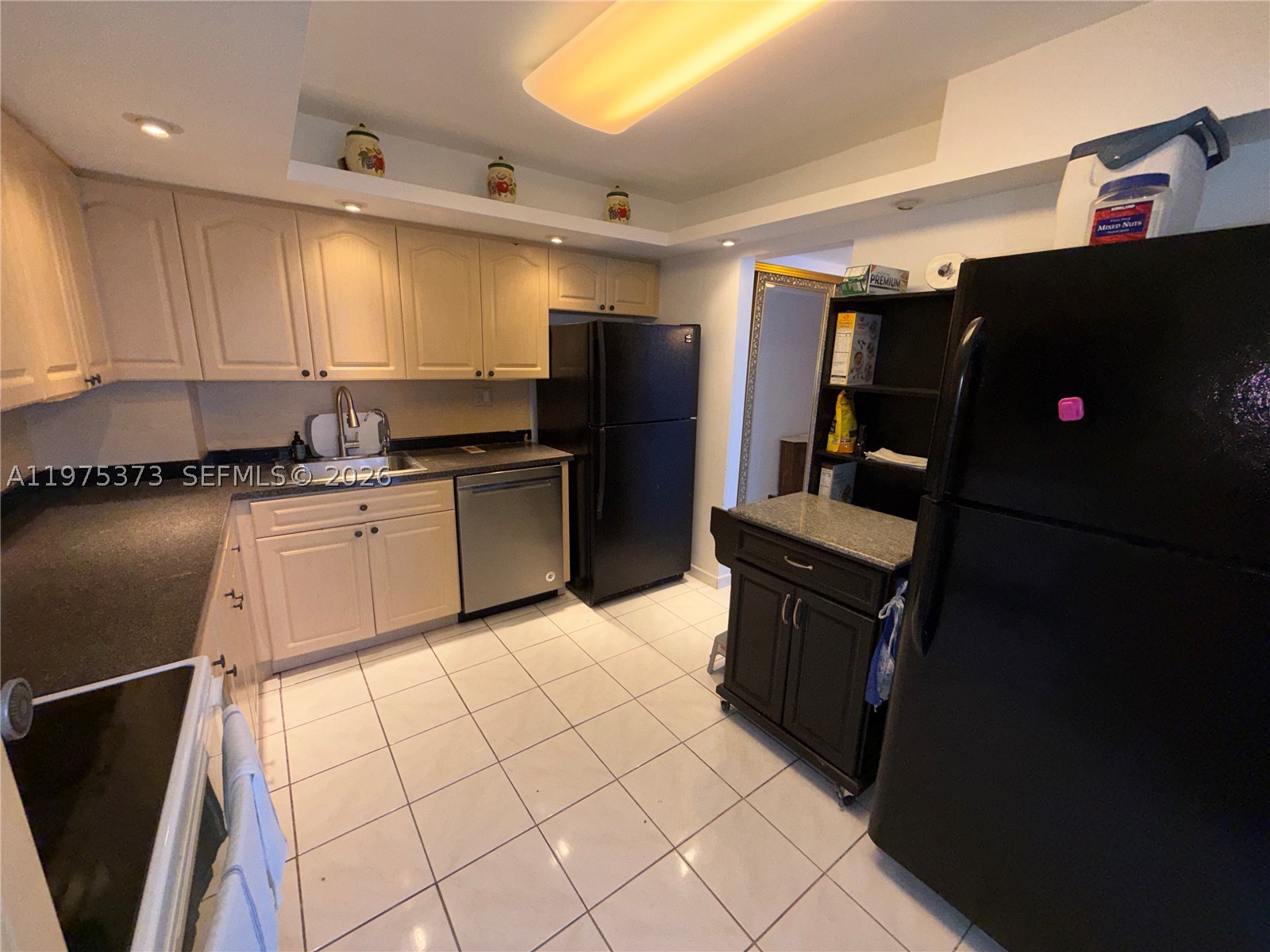 PARKER DORADO CONDO - Residential