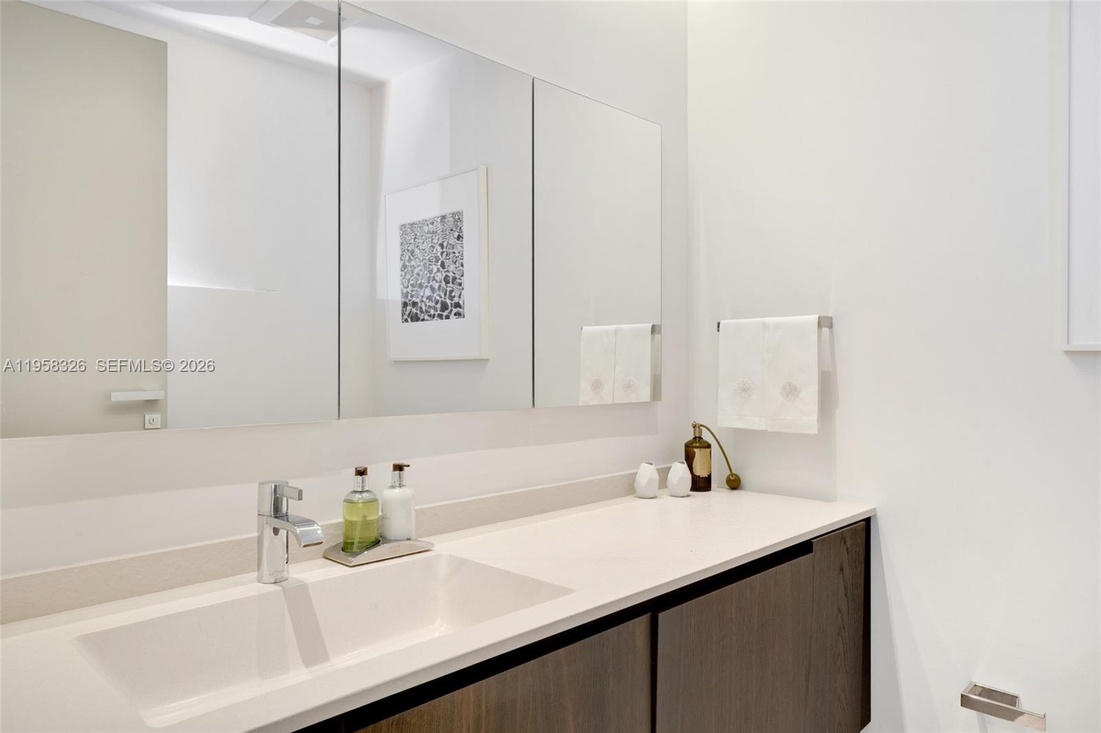 OCEANA KEY BISCAYNE CONDO - Residential