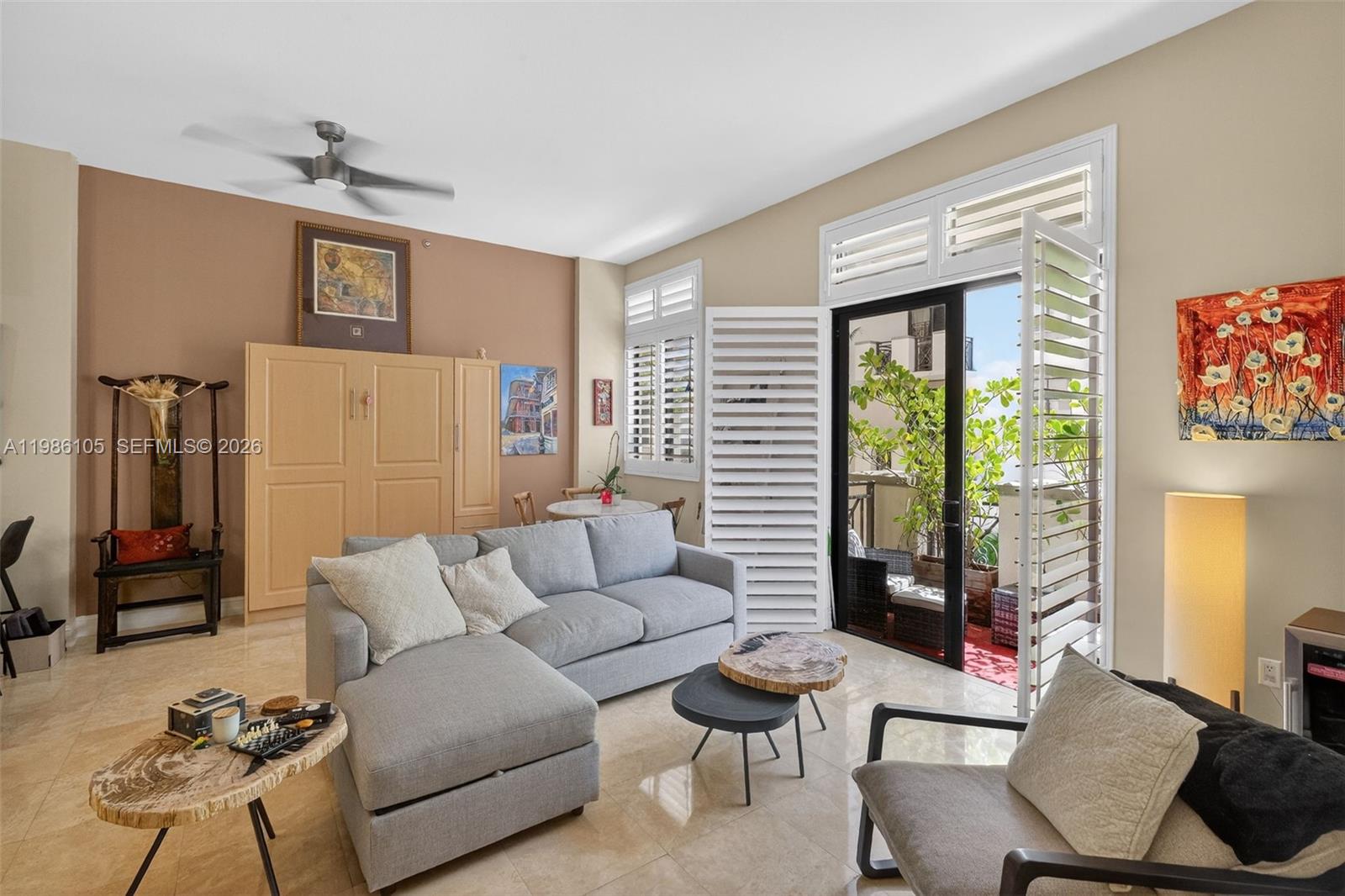 THE PONCE TOWER CONDO - Residential
