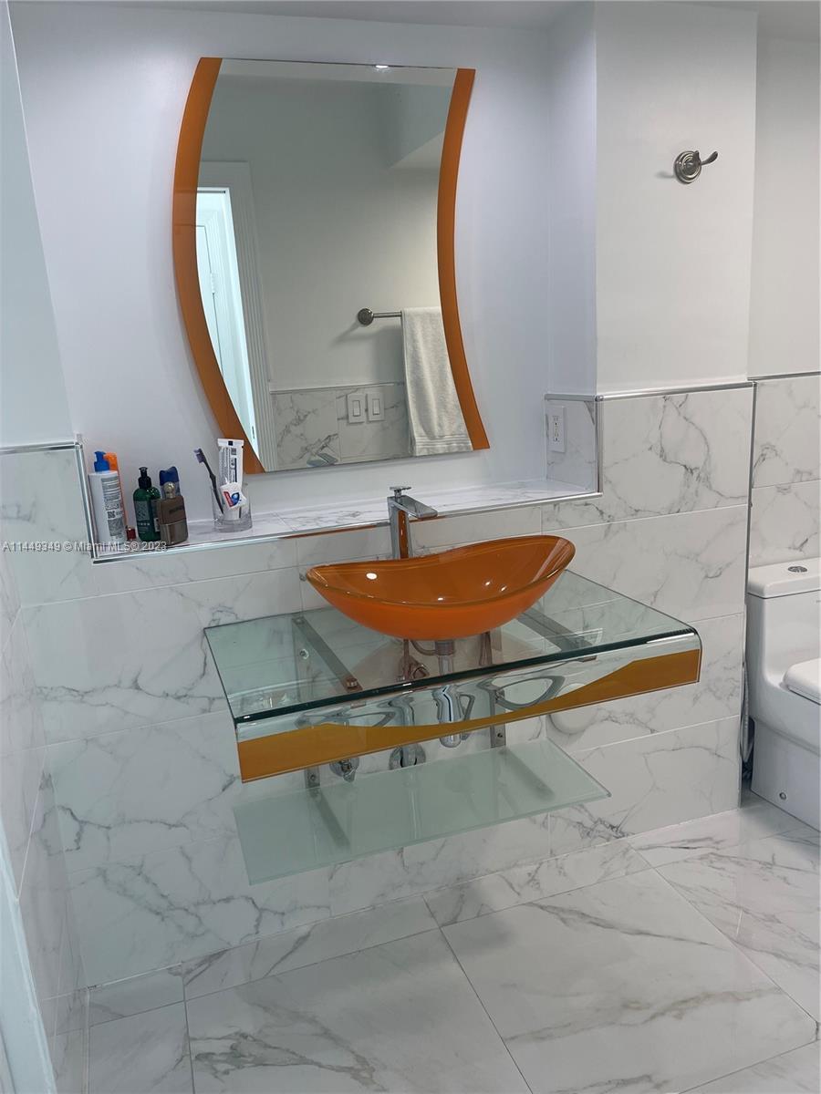 BURLEIGH HOUSE CONDO - Residential Lease