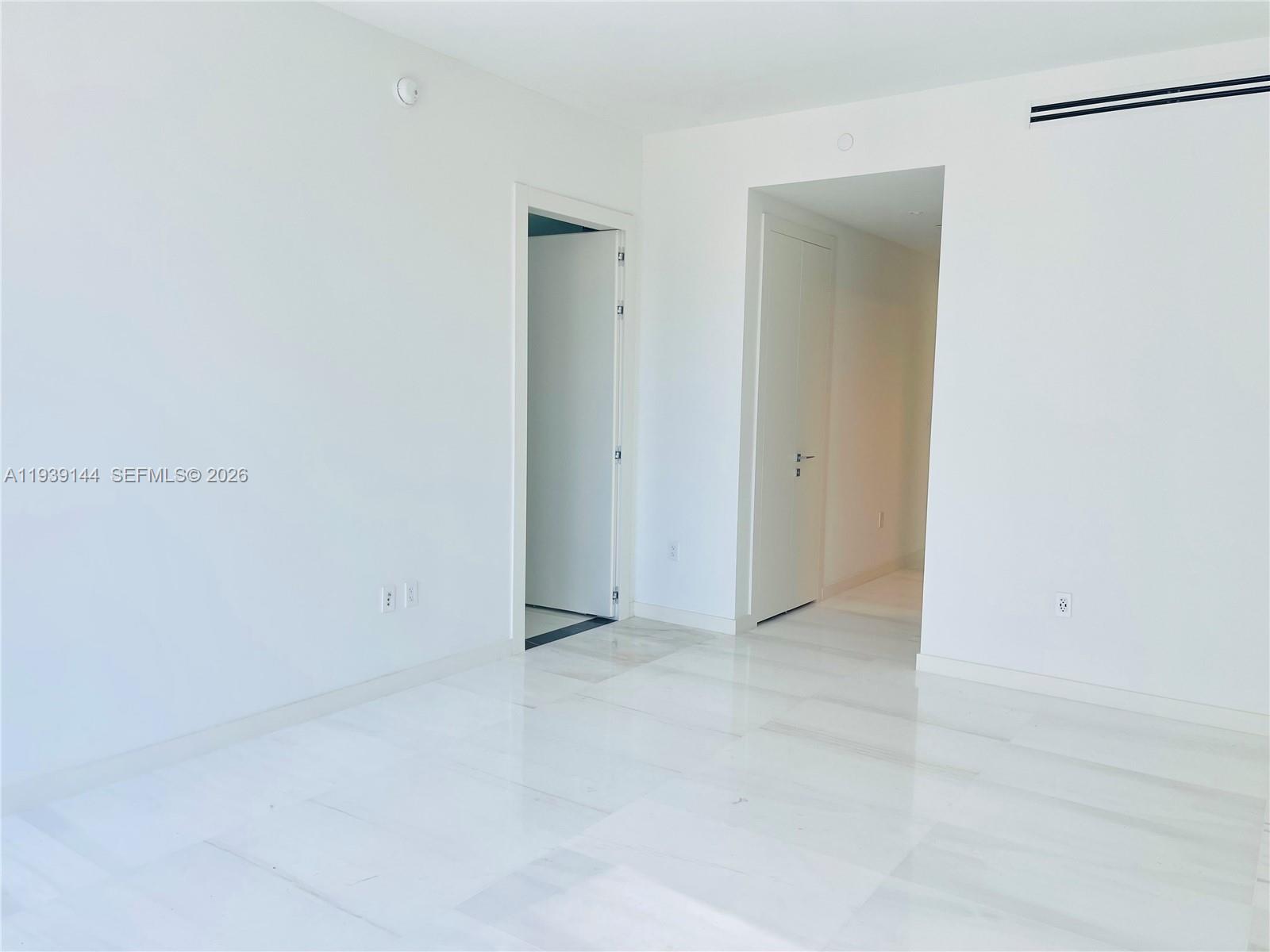 ASTON MARTIN RESIDENCES - Residential Lease