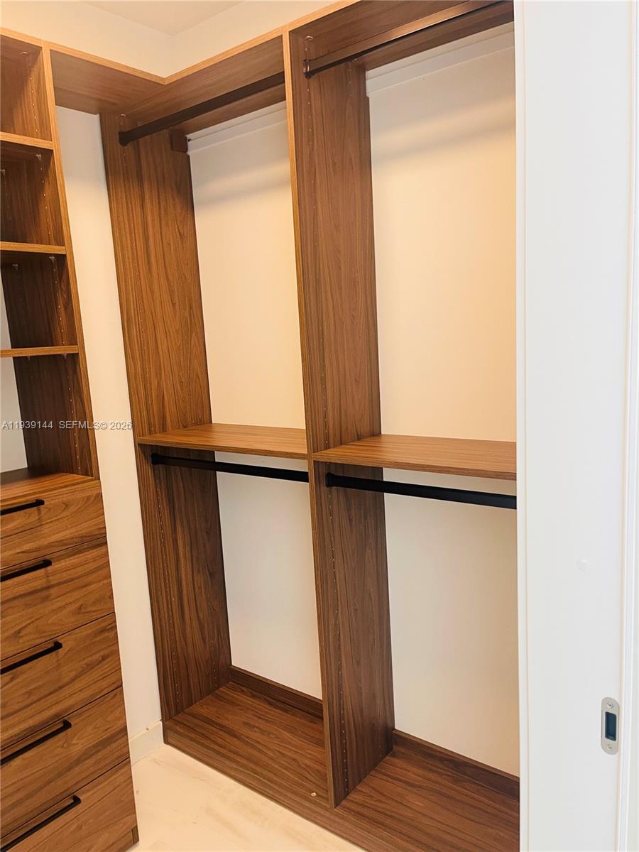 ASTON MARTIN RESIDENCES - Residential Lease