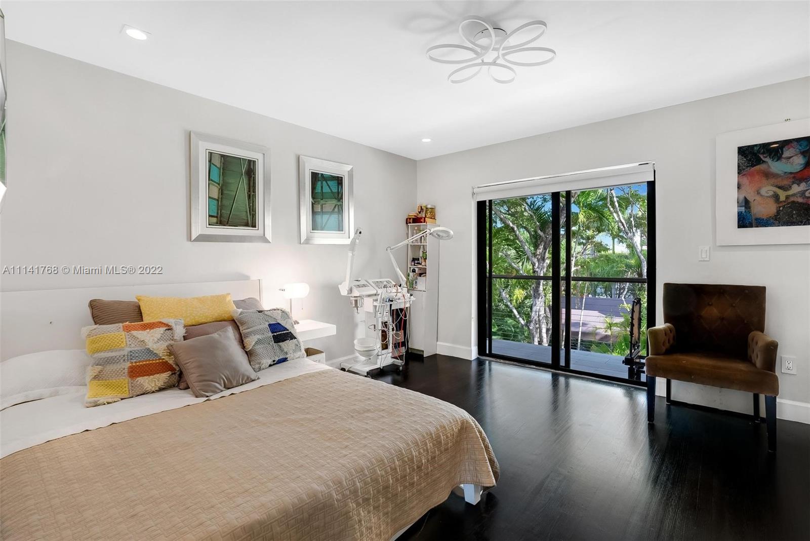 BELLAVISTA CONDO - Residential