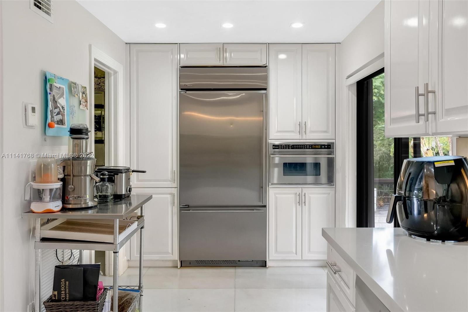 BELLAVISTA CONDO - Residential