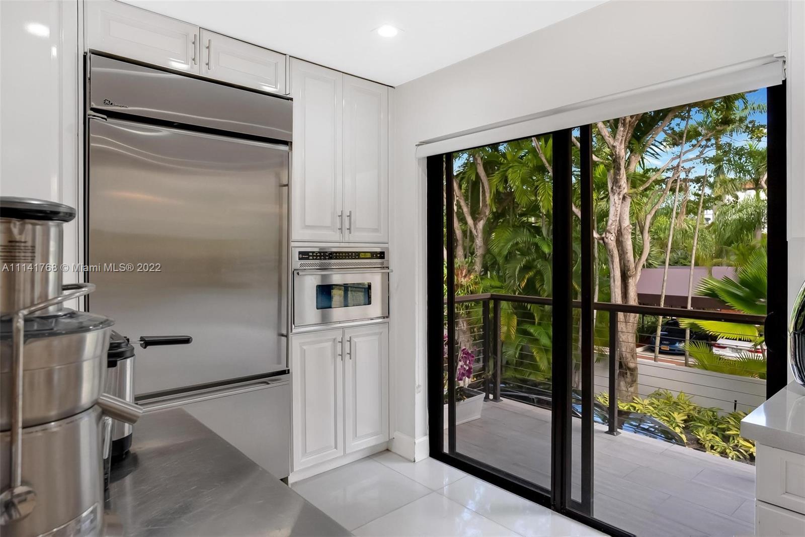 BELLAVISTA CONDO - Residential