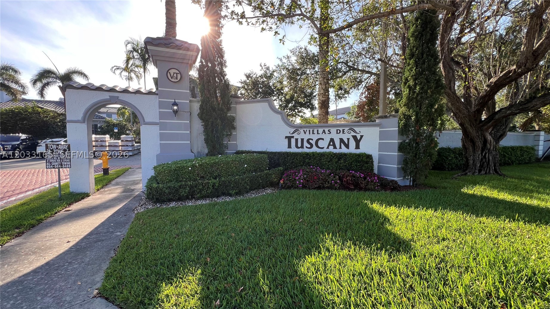 3/3 Townhouse at Tuscany Villas. Tenant occupied until July 21, 2026. Please do show assist. Showings ONLY on Thursdays.