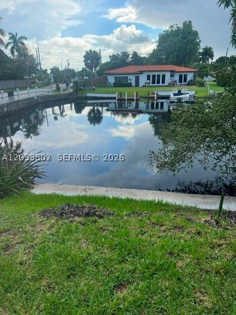 JENADA ISLE - Residential