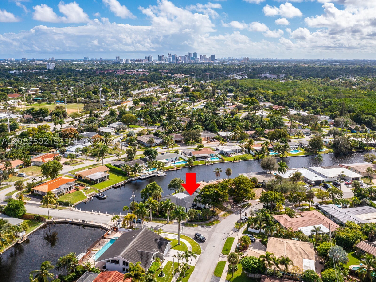 JENADA ISLE - Residential