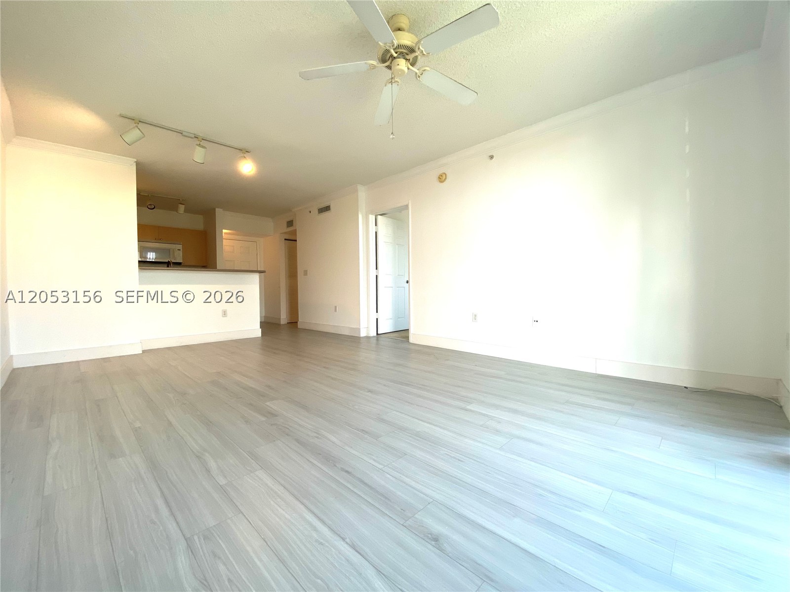 REGENT PARK CONDO - Residential Lease