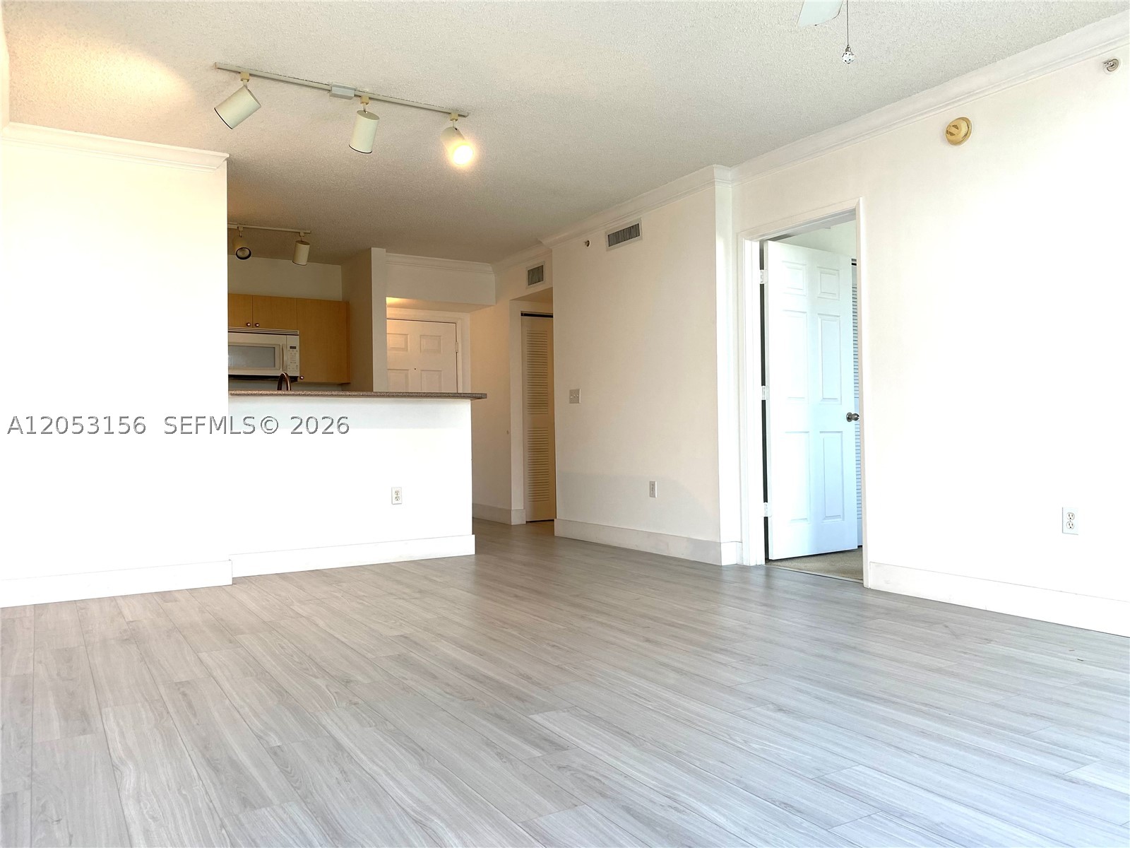 REGENT PARK CONDO - Residential Lease