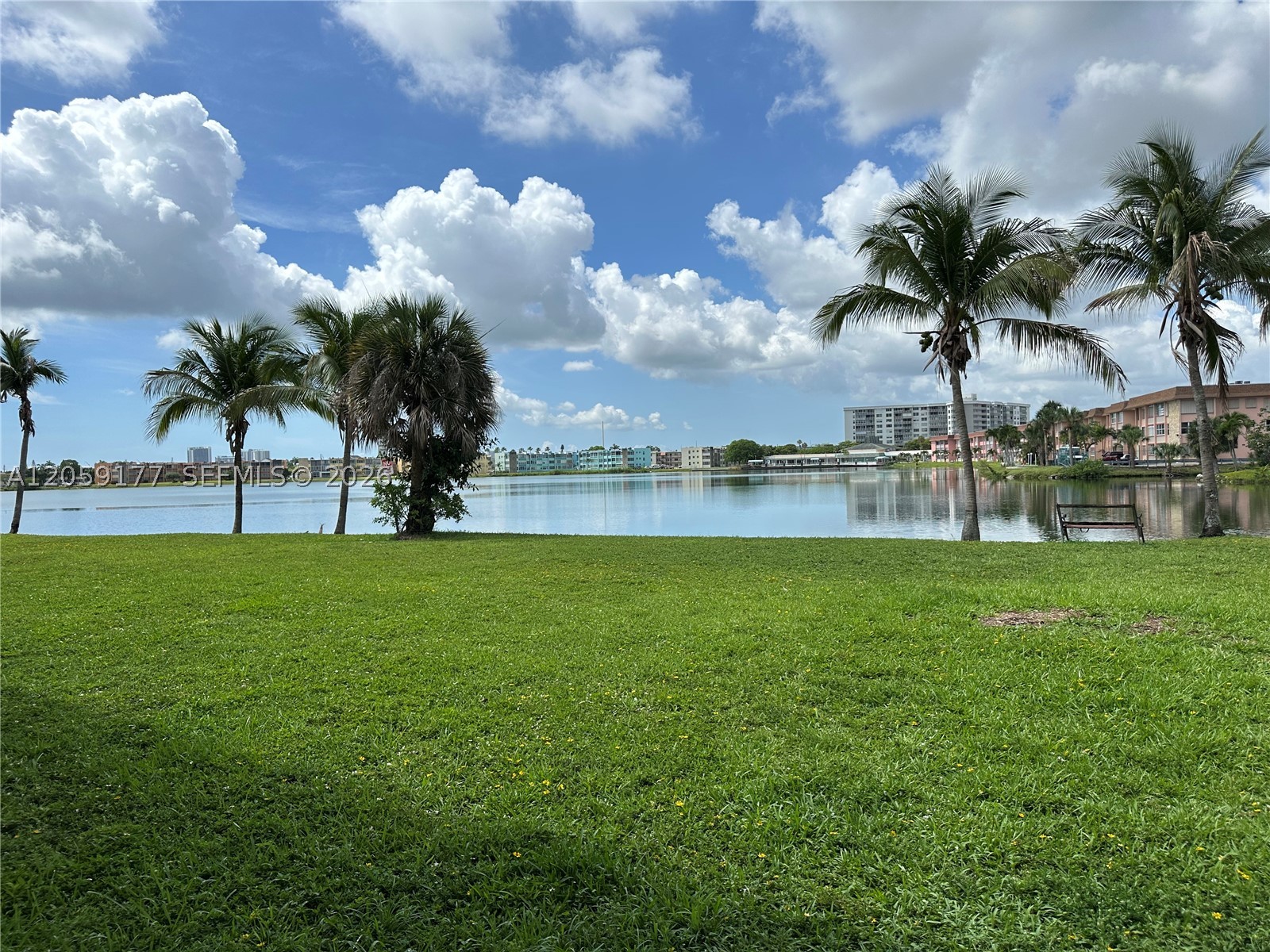 FIFTH HORIZONS CONDO - Residential