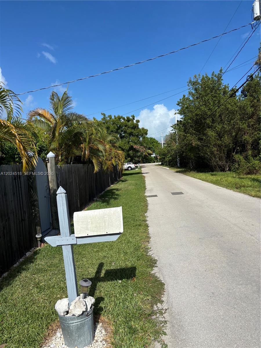SUMMERLAND KEY GARDEN - Land