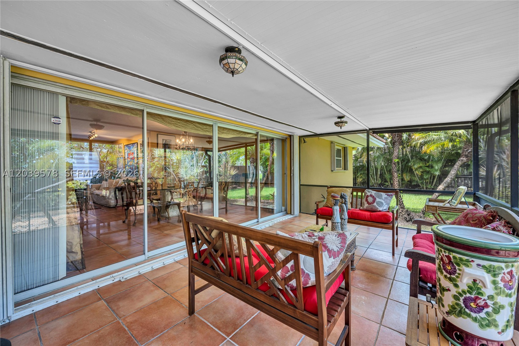 SNAPPER CREEK PARK UNIT N - Residential