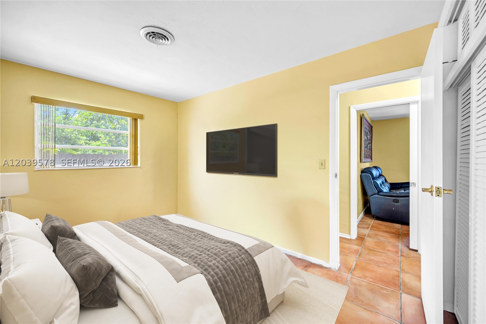 SNAPPER CREEK PARK UNIT N - Residential