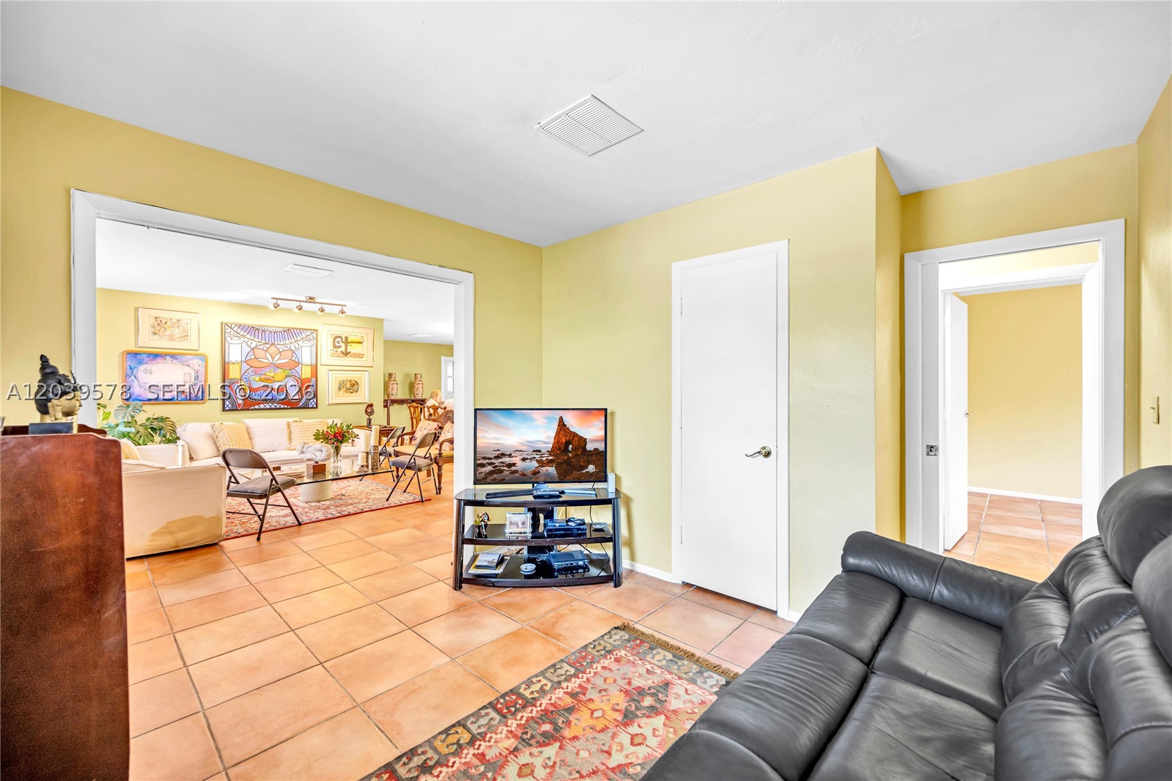 SNAPPER CREEK PARK UNIT N - Residential