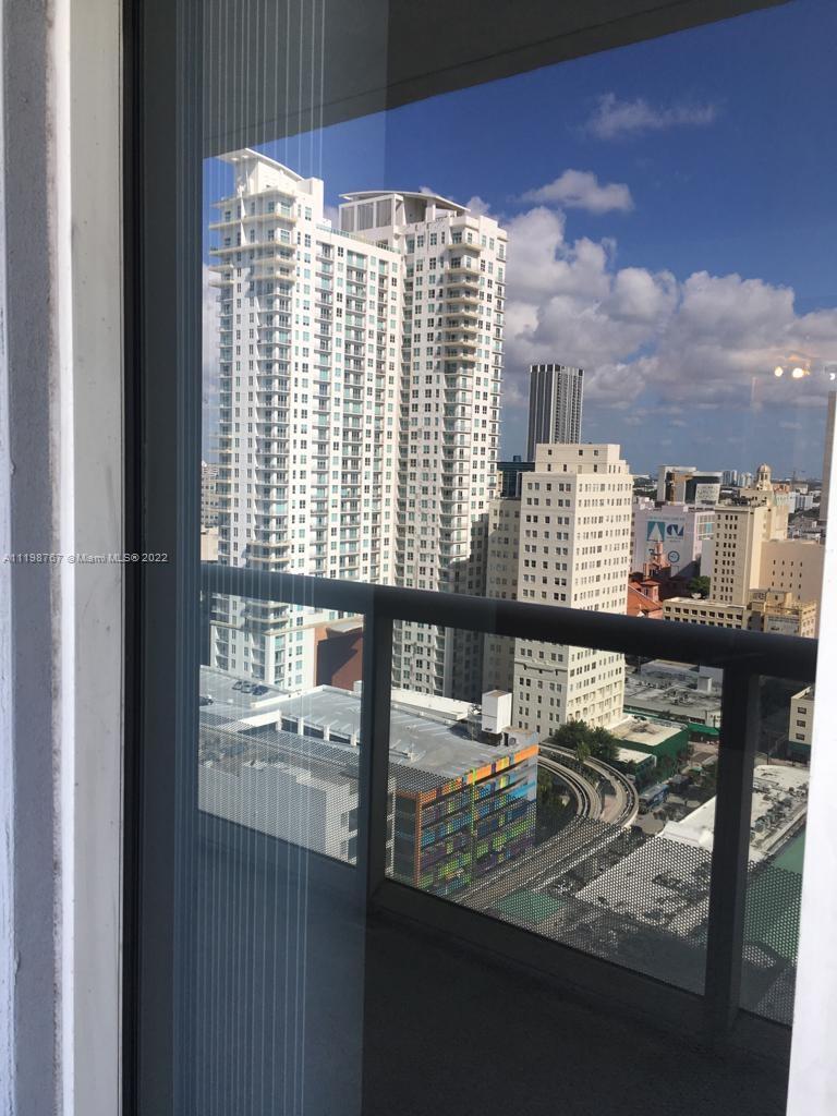 50 BISCAYNE CONDO - Residential Lease