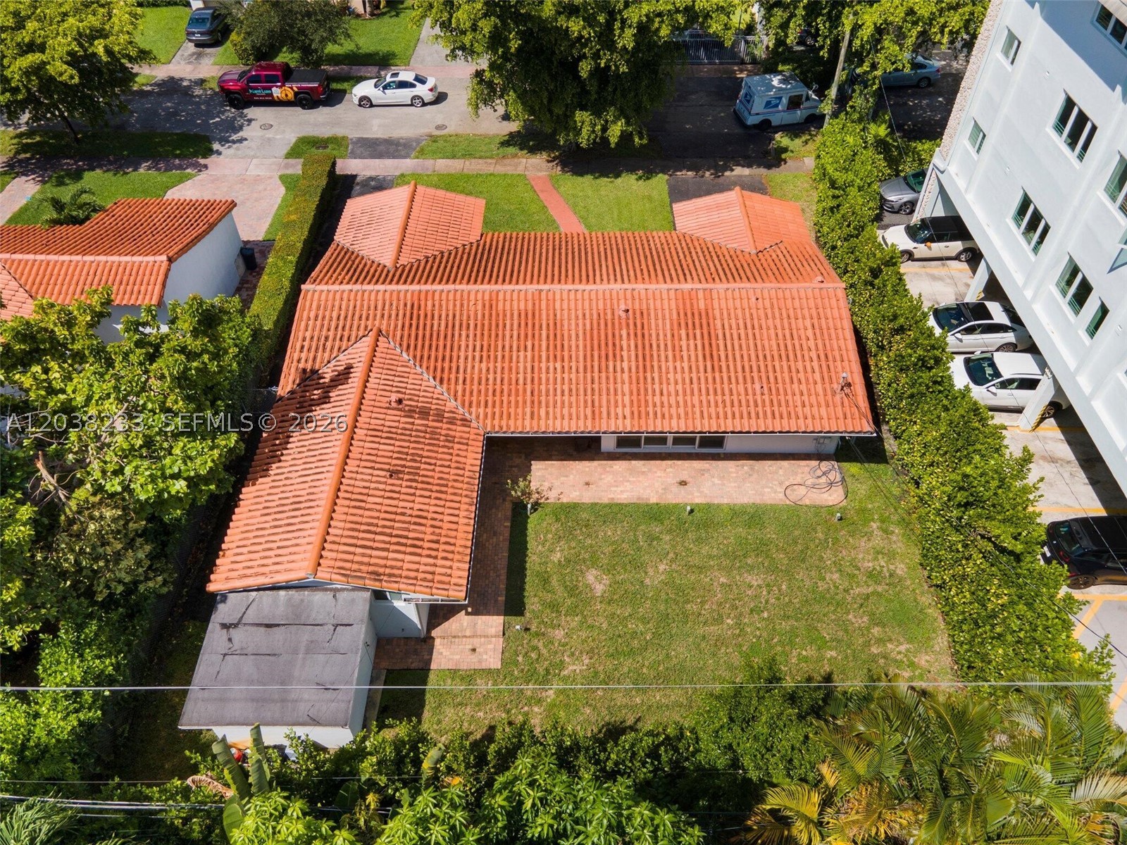 CORAL GABLES GRANADA SEC R - Residential