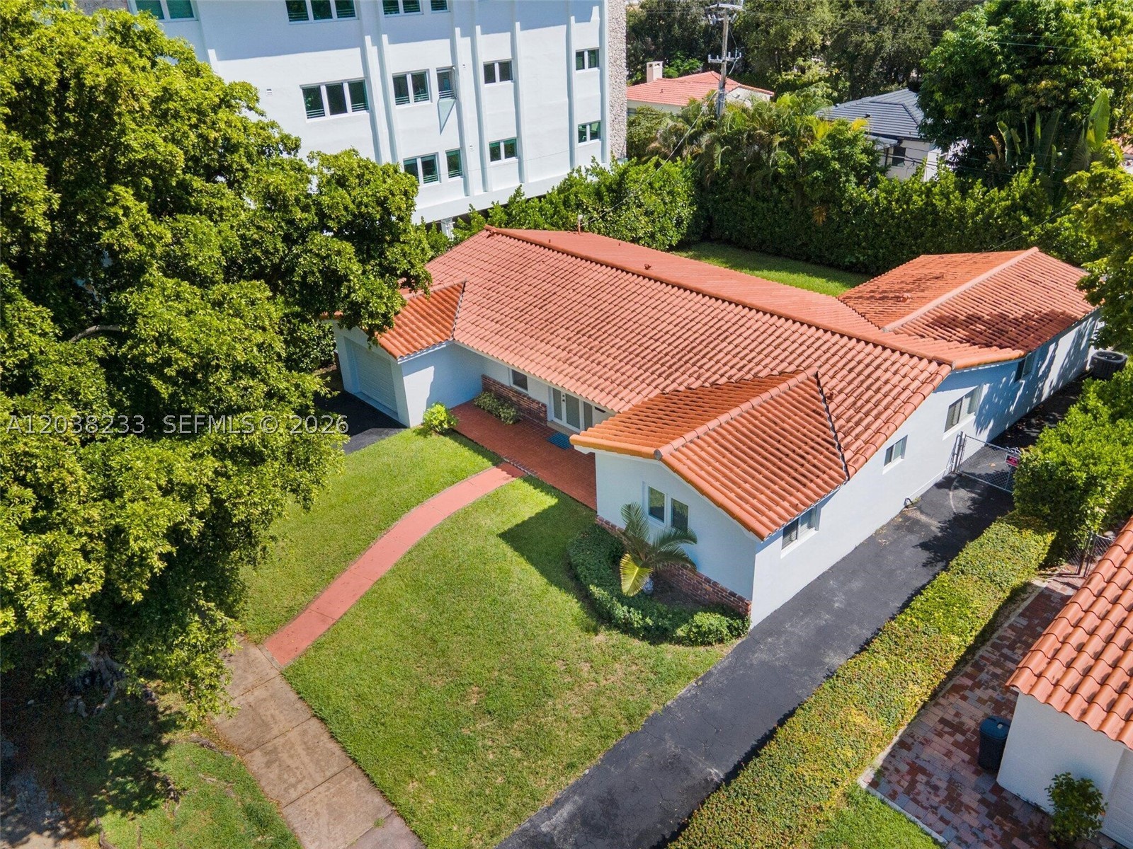 CORAL GABLES GRANADA SEC R - Residential