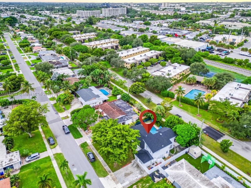 LYONS PARK - Residential