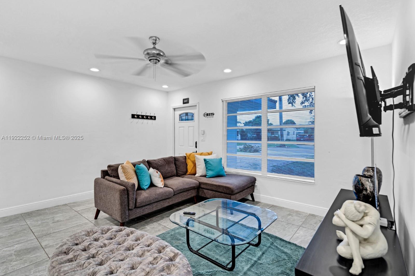 LYONS PARK - Residential